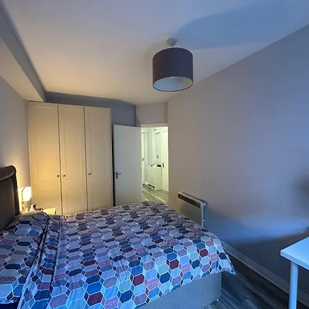 Comfortable And Modern *