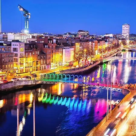 아파트 Comfortable And Modern